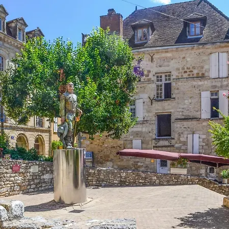 Awesome Apartment In Saussignac * Saussignac