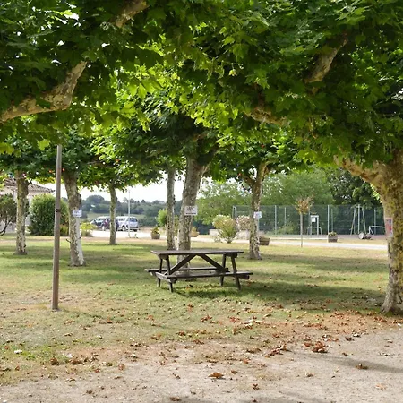 Awesome Apartment In Saussignac Saussignac